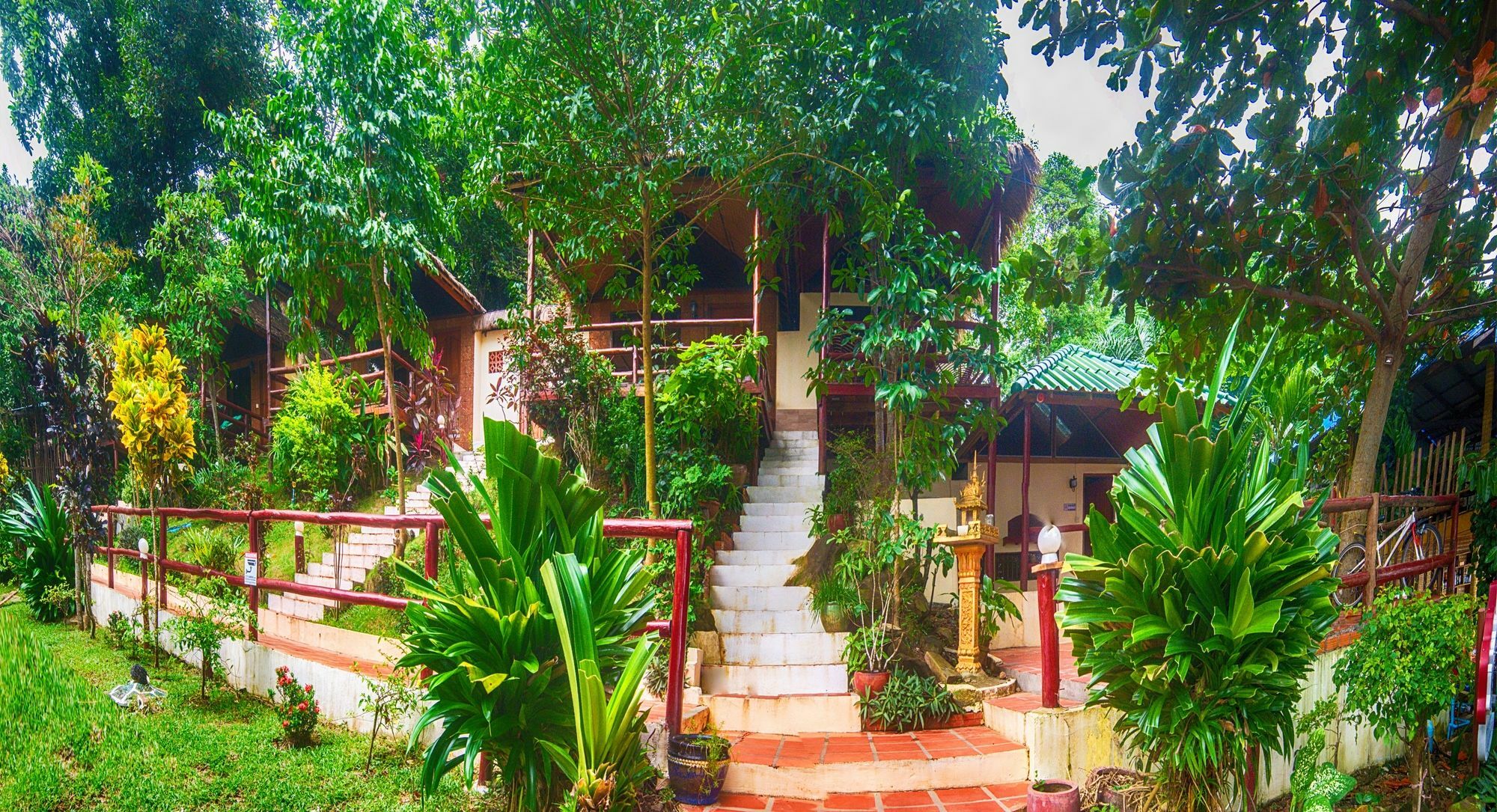 Hotel Above Us Only Sky Sihanoukville Exteriér fotografie